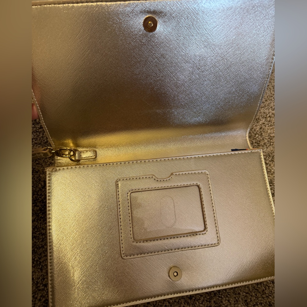 NEW Lilly Pulitzer Woven Straw Tan Clutch with Gold Trim - Picture 3 of 4